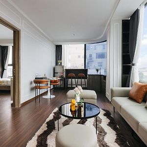 Studio de Luxe